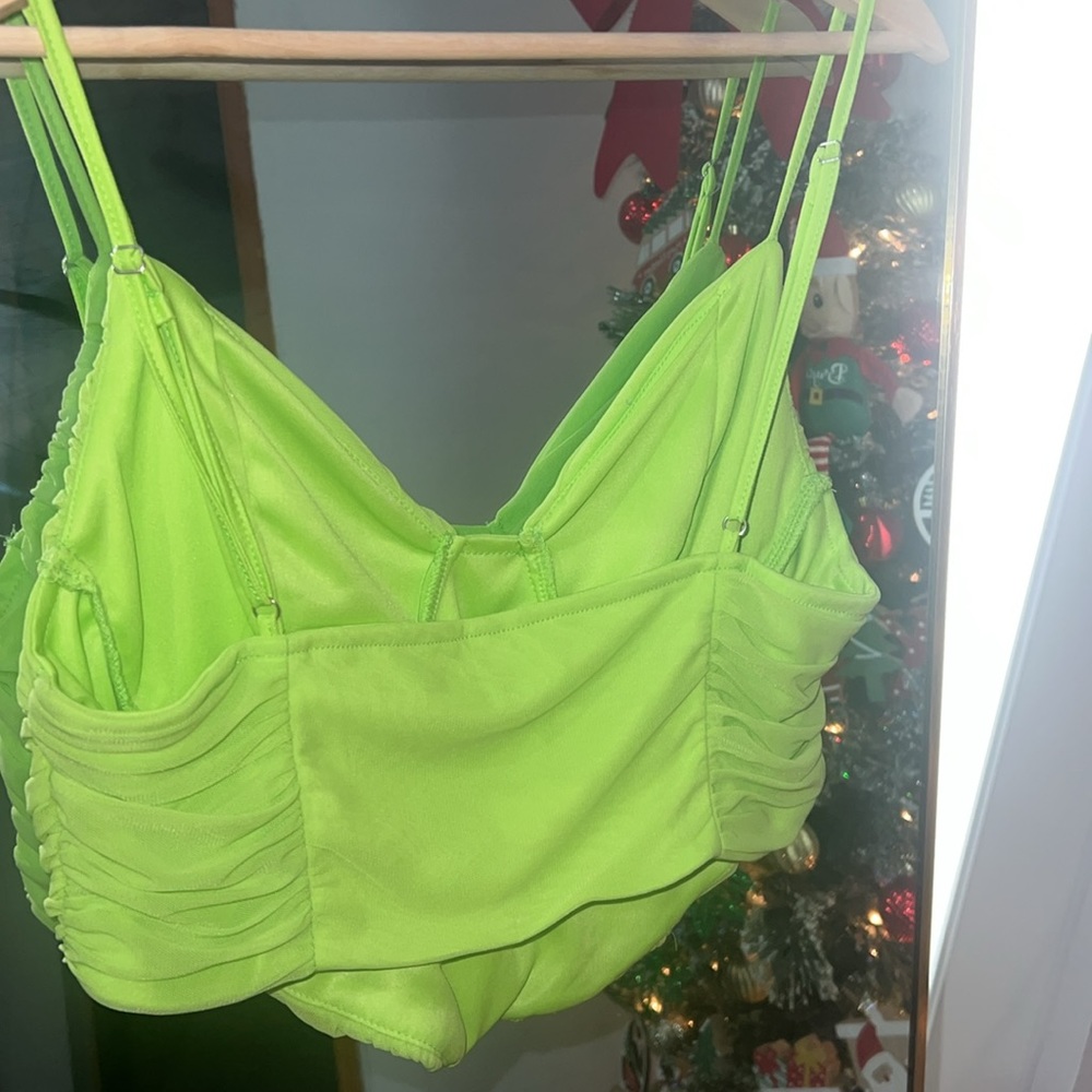 Top - Picture 2 of 2